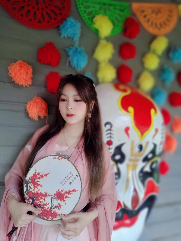 Cô giáo hot girl đẹp như thiên thần lên tiếng ủng hộ phẫu thuật thẩm mỹ - 6