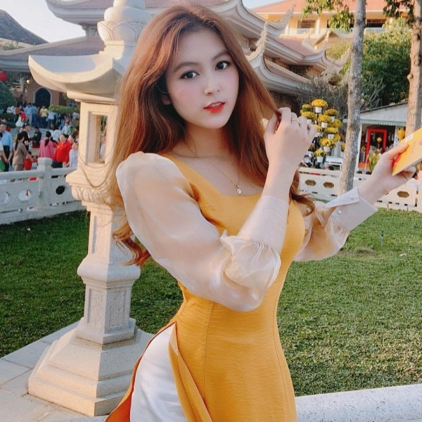 Cô giáo hot girl đẹp như thiên thần lên tiếng ủng hộ phẫu thuật thẩm mỹ - 14