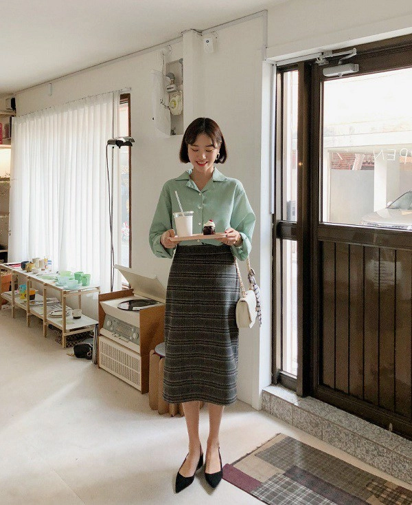 Có một outfit vừa che eo to lại tôn dáng cao ráo nàng công sở không diện thì quá phí - 4
