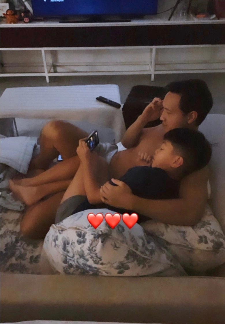 Có thêm con sinh đôi lisa leon kim lý vẫn ưu tiên đăng hình subeo bố dượng quốc dân là đây - 11