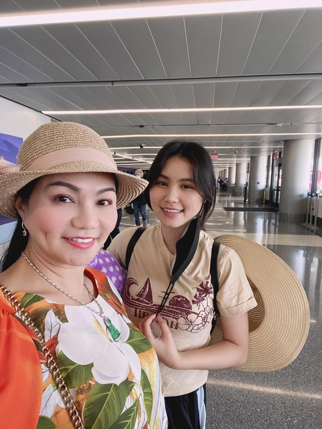 Con gái 17 tuổi của nsưt ngọc huyền đa tài một lần diện bikini khoe trọn vẹn vẻ đẹp - 4