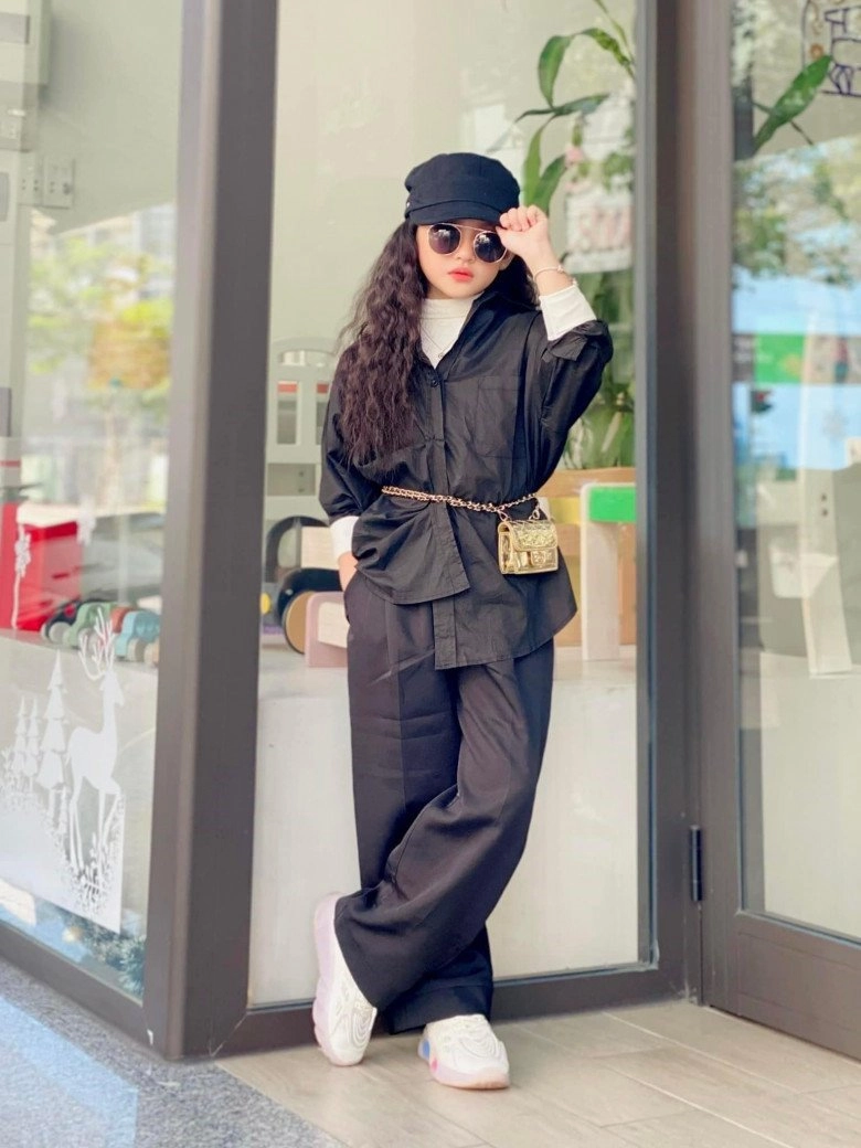 Con gái bà mẹ đơn thân bán ốc ở nha trang đoạt miss gương mặt đẹp giờ chạy show lên đồ sành điệu - 8