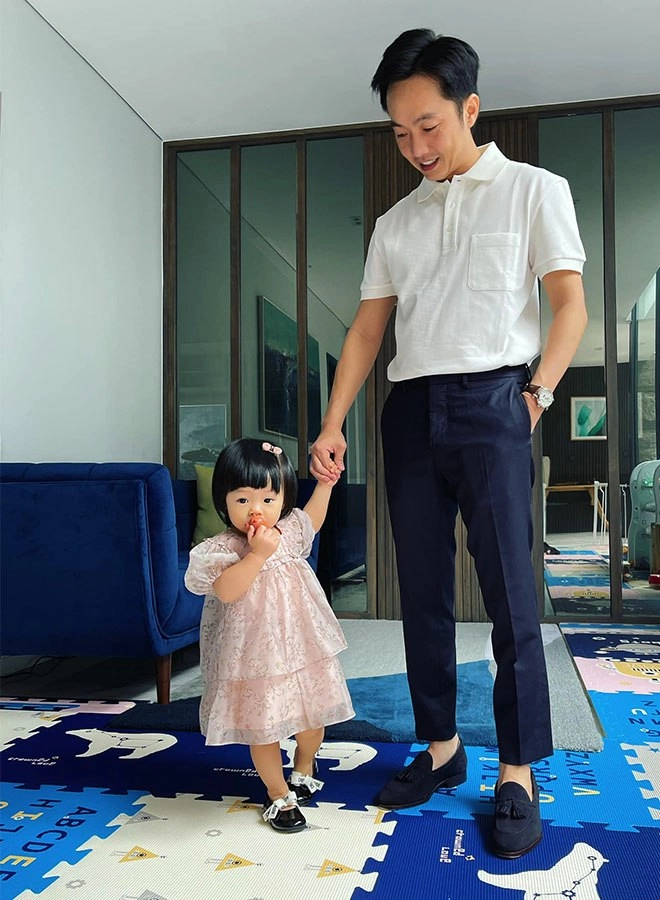 Con gái cường đôla gọi bố tay cầm điện thoại 40 triệu ai cũng thót tim đại gia có khác - 17