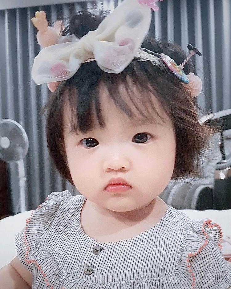 Con gái đông nhi có tướng mặt tương lai đẹp như mỹ nhân giàu sang phú quý - 10
