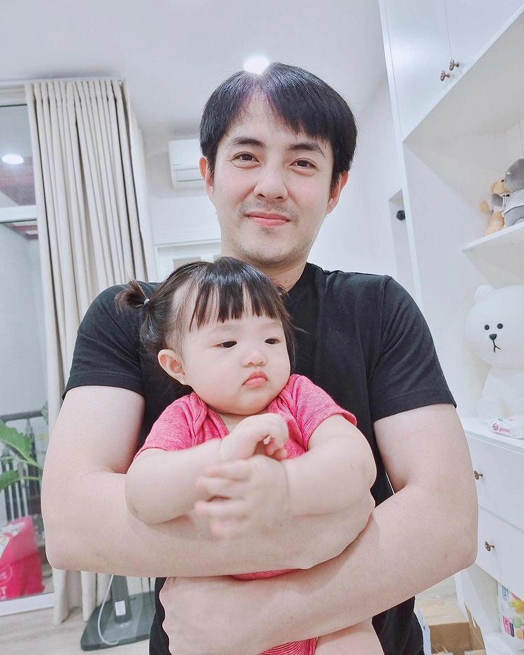Con gái đông nhi nói giọng sài gòn cực yêu 2 nhóc tỳ khác còn bắn giọng miền trung - 3