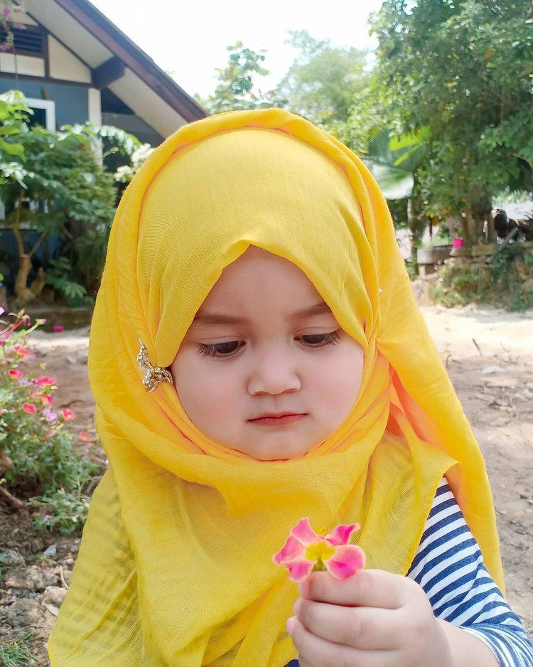 Con gái được khen xinh như búp bê mẹ bé lộ diện khiến tất cả vỡ òa - 8