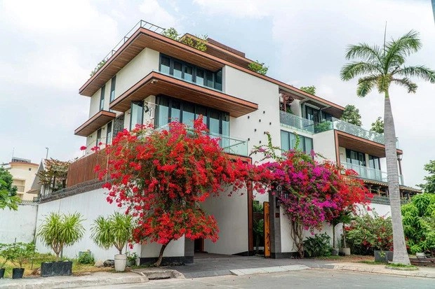 Con gái hoa hậu ở nhà 200 tỷ 10 tuổi dáng thiếu nữ được nhắm thi hoa hậu hoàn vũ - 5