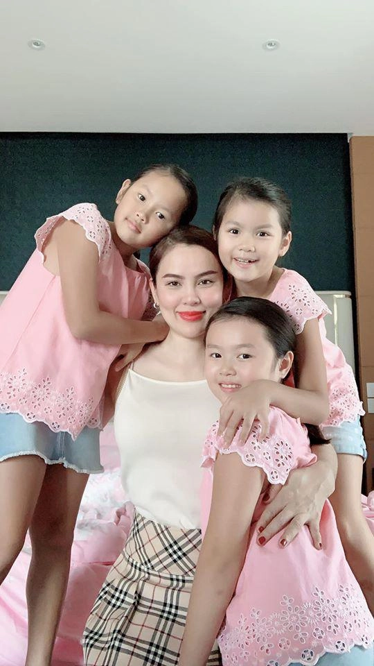 Con gái hoa hậu ở nhà 200 tỷ 10 tuổi dáng thiếu nữ được nhắm thi hoa hậu hoàn vũ - 13