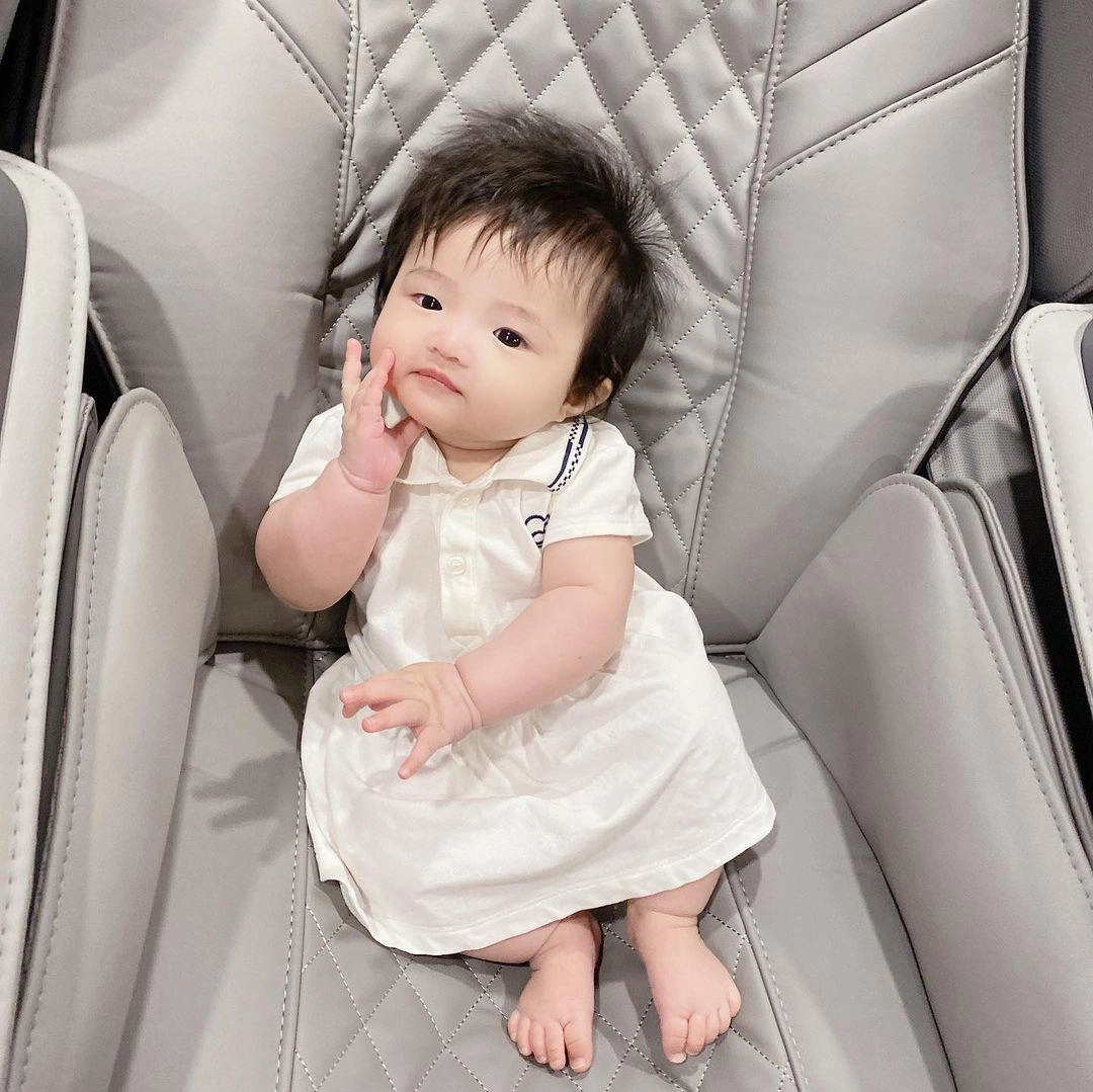 Con gái lai ấn của võ hạ trâm bị soi có điểm khác biệt với 100 nhóc tỳ sao việt - 12