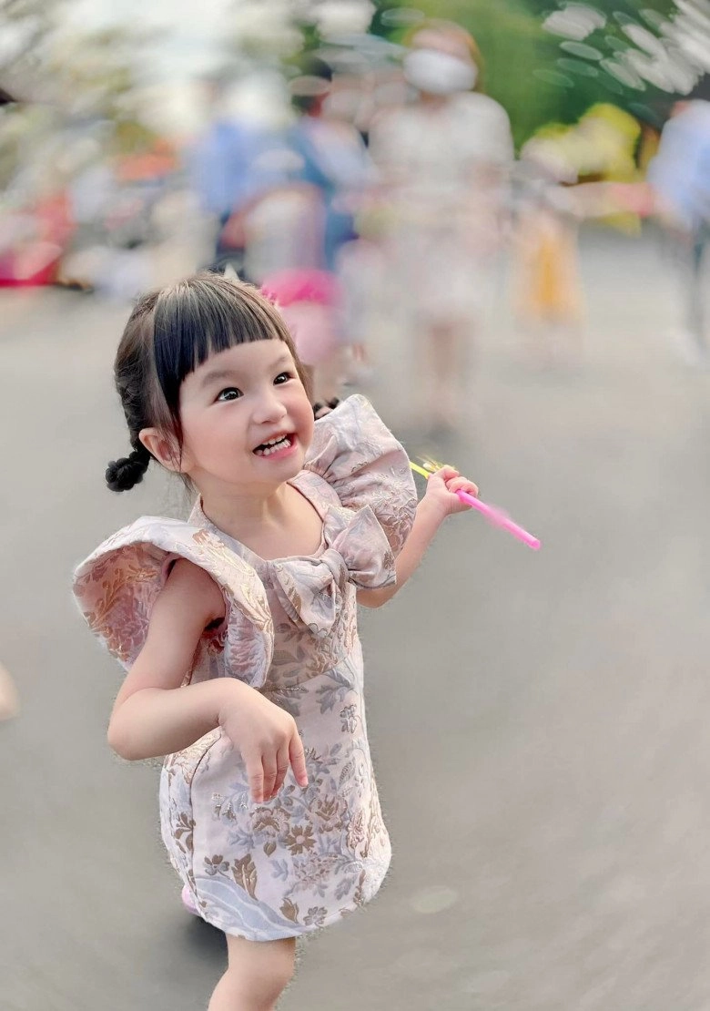 Con gái lên mạng mua 1 món hàng giá 4 triệu đoàn di băng bóc ra chỉ là 1 tấm giấy - 11