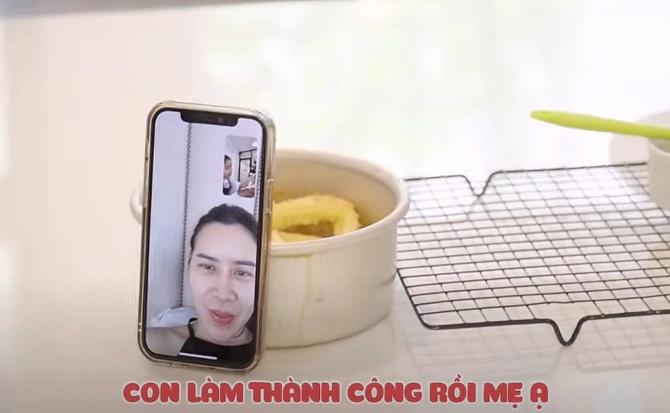 Con gái lưu hương giang được khen giỏi và tình cảm khi làm điều này cho em ruột bị ốm còn tố mẹ lười - 18