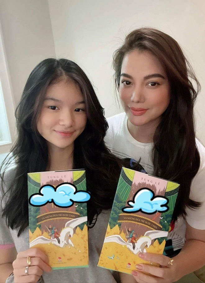 Con gái trương ngọc ánh để mặt mộc đẹp thế này bảo sao thường được khuyên đi thi hoa hậu - 2