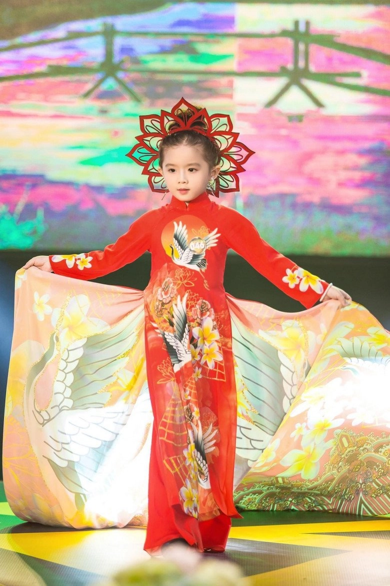 con gái trương thế vinh là á quân the face kid 2019 được trấn thành khen thông minh - 16