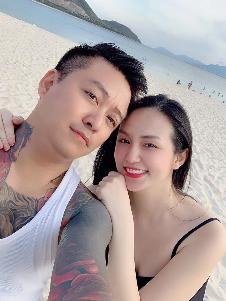 Con gái tuấn hưng trổ nét mỹ nhân giống mẹ mong bố nhiều tiền và gia đình mãi bên nhau - 6