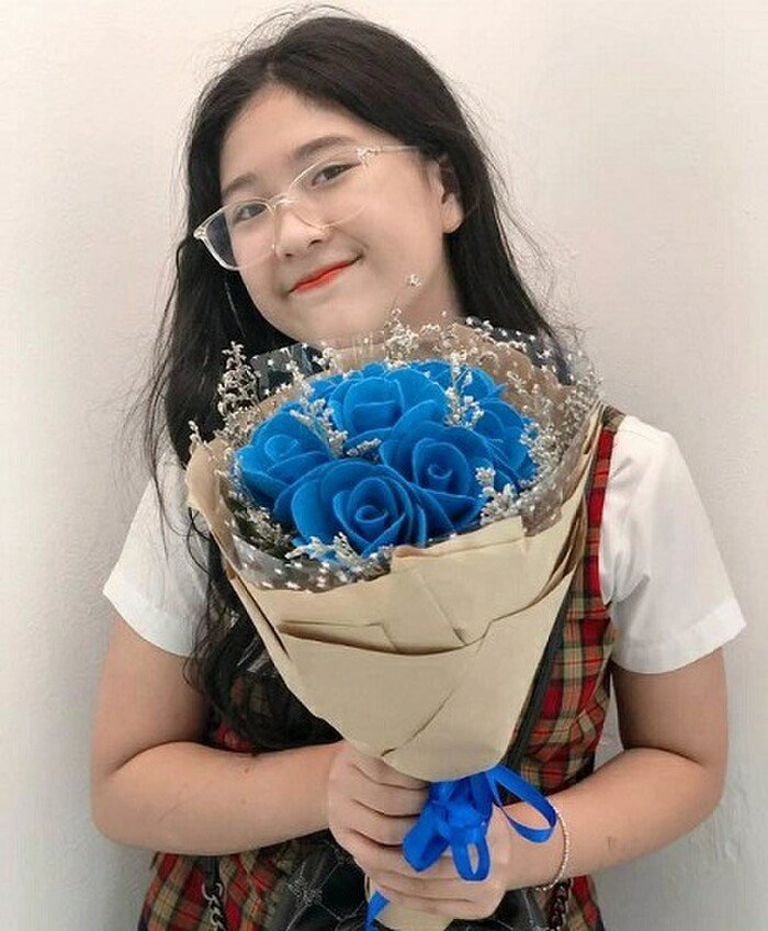 Con gái út nsnd hồng vân nổi tiếng đẹp tựa hotgirl thay đổi với diện mạo tuổi 15 - 12