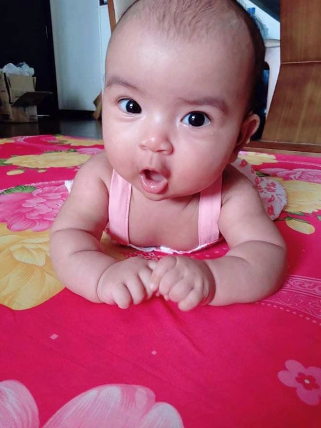 Con gái võ hạ trâm hơn 3 tháng vượt chuẩn nặng 7kg mặt tròn xoe - 2