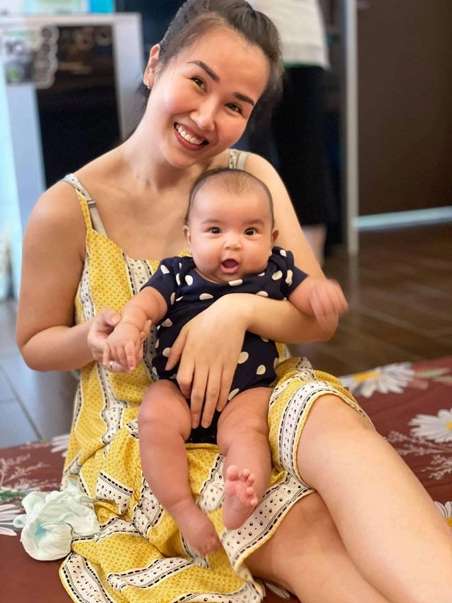 Con gái võ hạ trâm hơn 3 tháng vượt chuẩn nặng 7kg mặt tròn xoe - 6