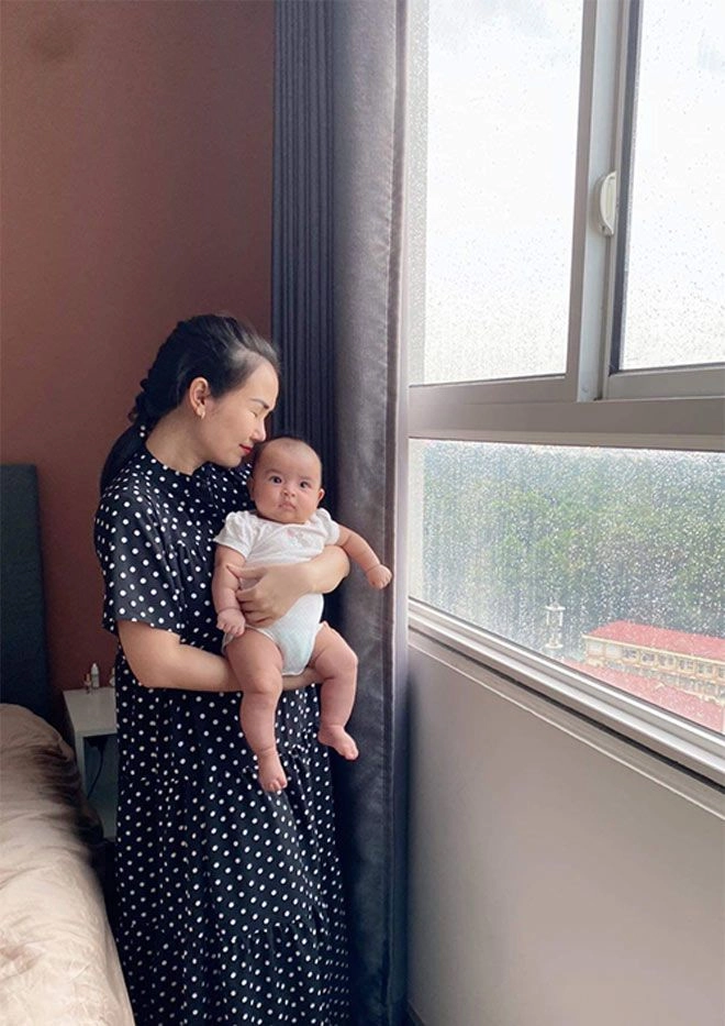 Con gái võ hạ trâm hơn 3 tháng vượt chuẩn nặng 7kg mặt tròn xoe - 7