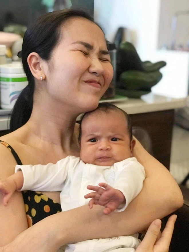 Con gái võ hạ trâm mạc văn khoa cùngsở hữu gương mặtnghiêm nghị nhưng yêu nhất nhì vbiz - 3