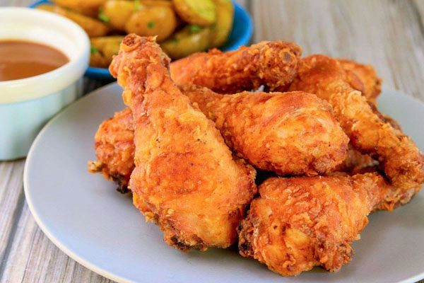 Con gái7 tuổi dậy thì sớm ngực lớn phổng phaovì mẹ bật đèn khi ngủ nhiều năm - 2