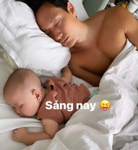 Con hồ ngọc hà bảo thy võ hạ trâm tư thế ngủ bá đạo nhìn đáng yêu nhưng mẹ cần nhanh tay chỉnh lại - 5