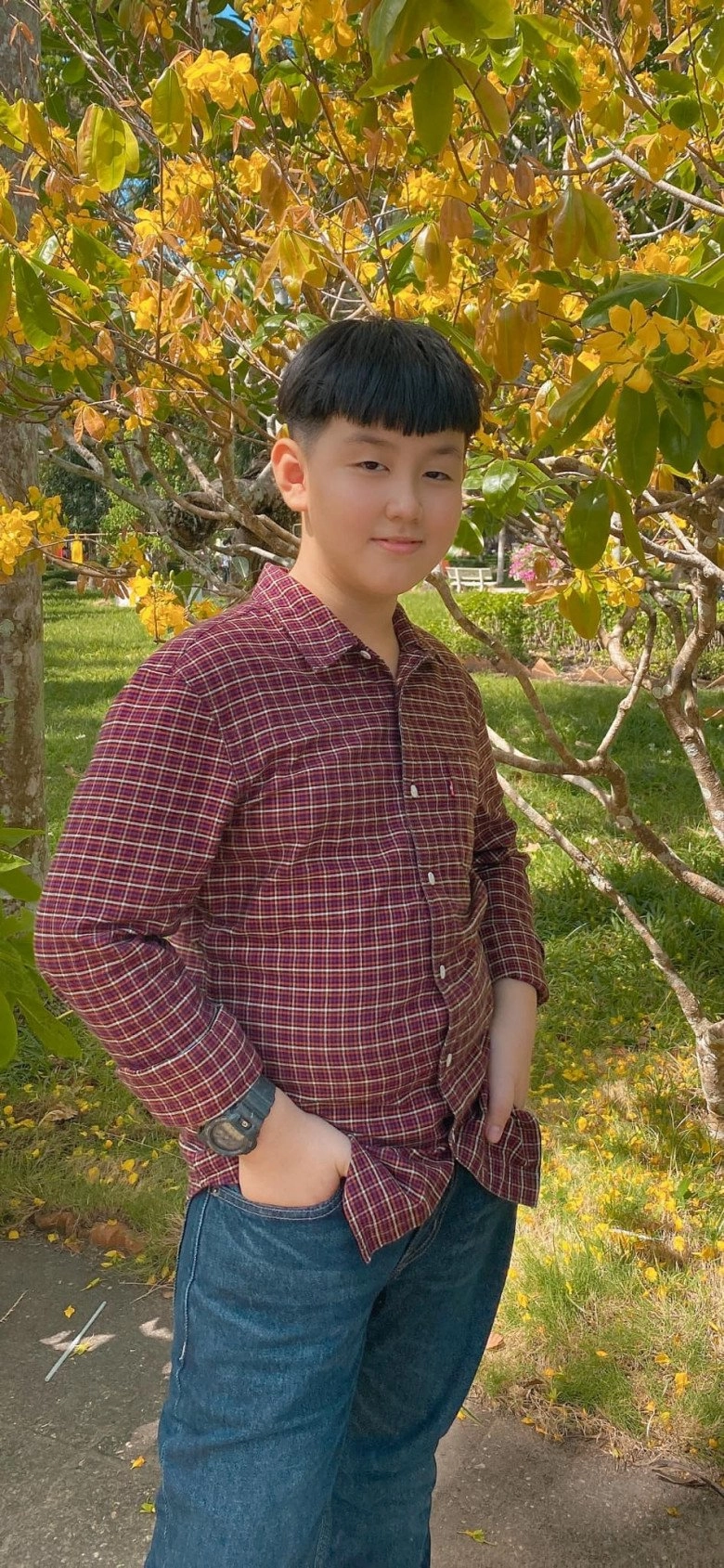 Con riêng lê phương ngày càng thân thiết bố dượng còn giống từ gương mặt đến ngoại hình - 4