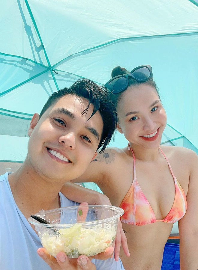 Con sinh đôi được mời đóng quảng cáo vợ chồng baggio từ chối vì con không phải máy kiếm tiền - 12