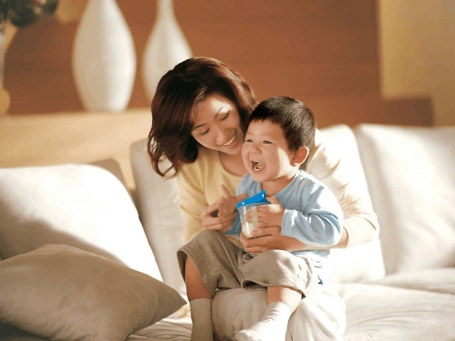 Con thích ngủ chung giường với mẹ hậu quả khi vào mẫu giáo khiến mẹ tự trách mình - 2