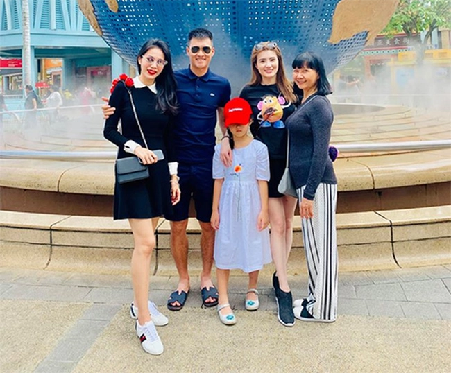 Con thủy tiên mạc văn khoa bị chê xấu con quyền linh xin bố ngừng đăng hình - 4