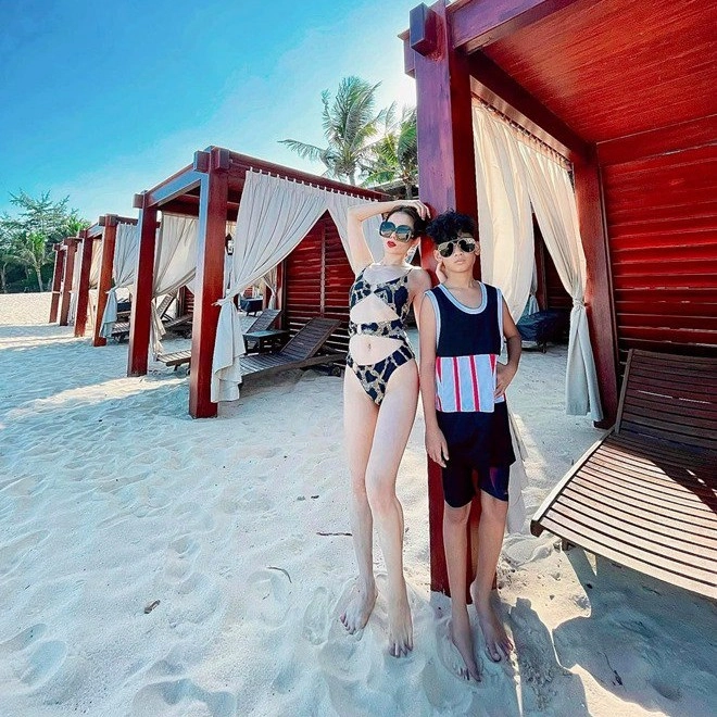 Con trai ông chủ phòng trà giàu nhất nhì sài gòn 10 tuổi cuộc sống nhiều thú vui quý tộc - 17