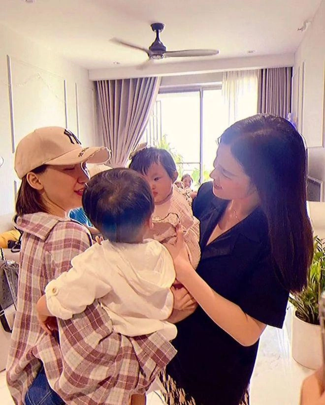 Con trai soái ca con gái mỹ nhân 6 cặp cha mẹ vip nhất việt nam vội nhận thông gia - 3