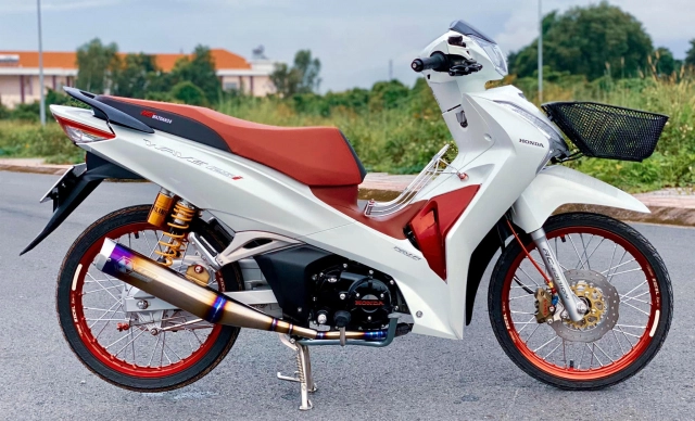 Cực phẩm wave 125i phối trắng đỏ chứng tỏ dân chơi - 4