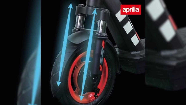 Cùng xem qua mẫu xe điện esr2 mới của aprilia - 2