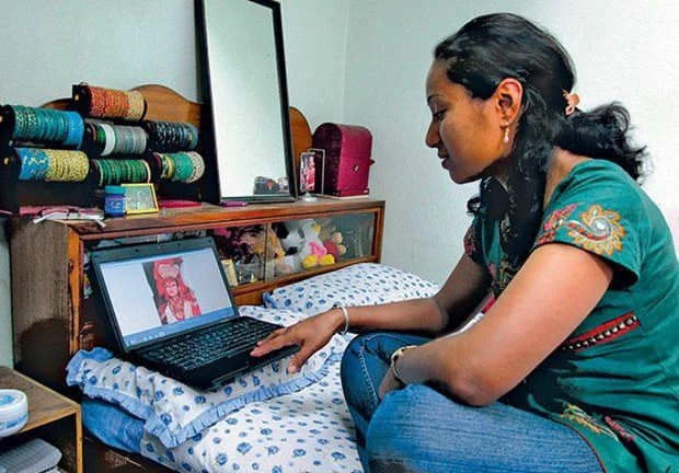 Cuộc sống kỳ lạ của bé gái sinh ra là thánh nữ đồng trinh và bi kịch khi dậy thì - 12