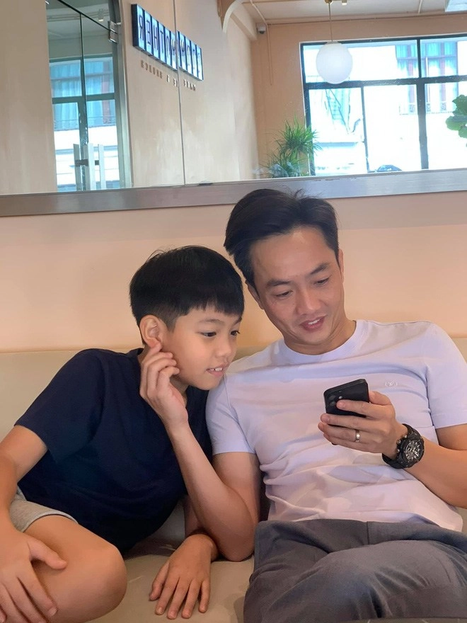 Cường đô la hào hứng khoe ảnh subeo ngày đầu nhập học lớp 7 nhưng ai cũng thắc mắc - 4
