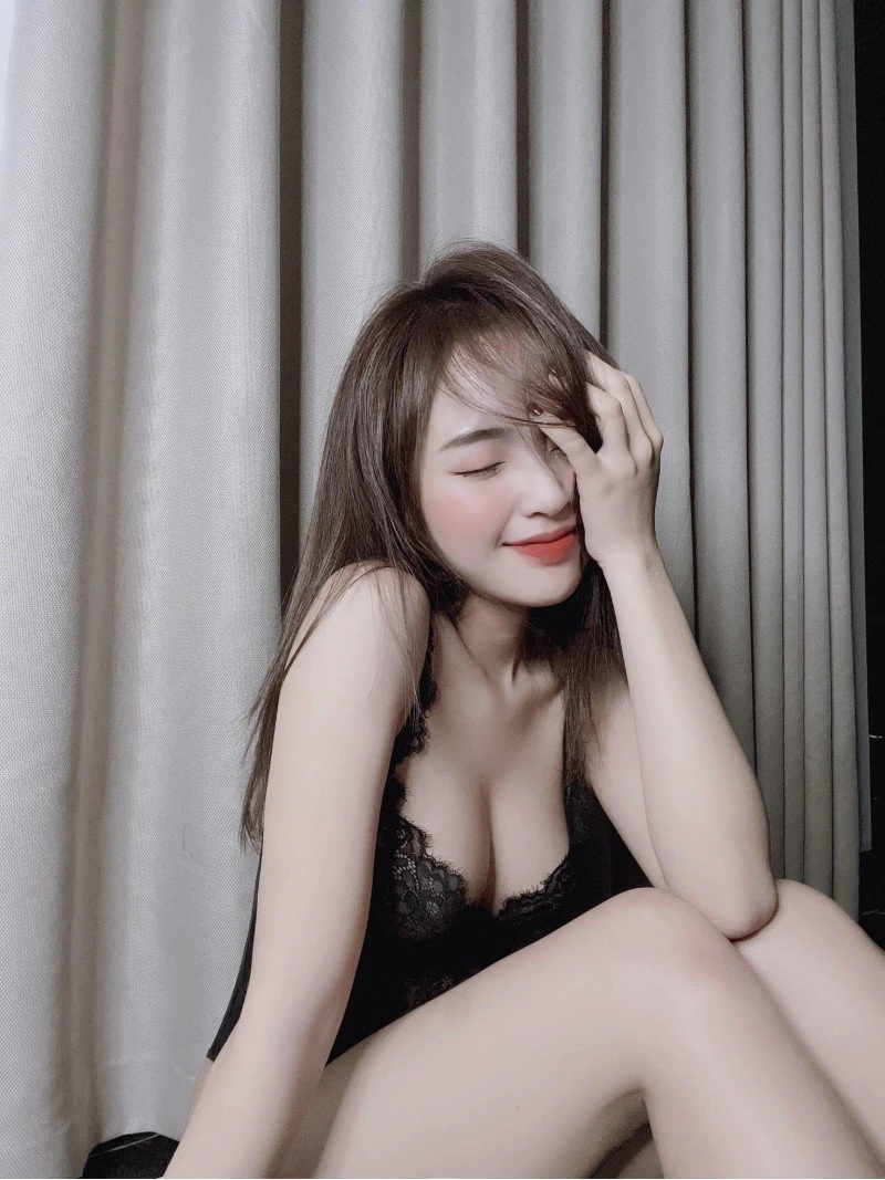 Cựu hotgirl lê phương anh mẹ 2 con nhưng body siêu bánh cuốn - 5
