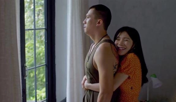 Đại úy công an được cao thái hà thanh bi tranh nhau yêu có vợ mỹ nhân và con gáixinh đẹp - 1