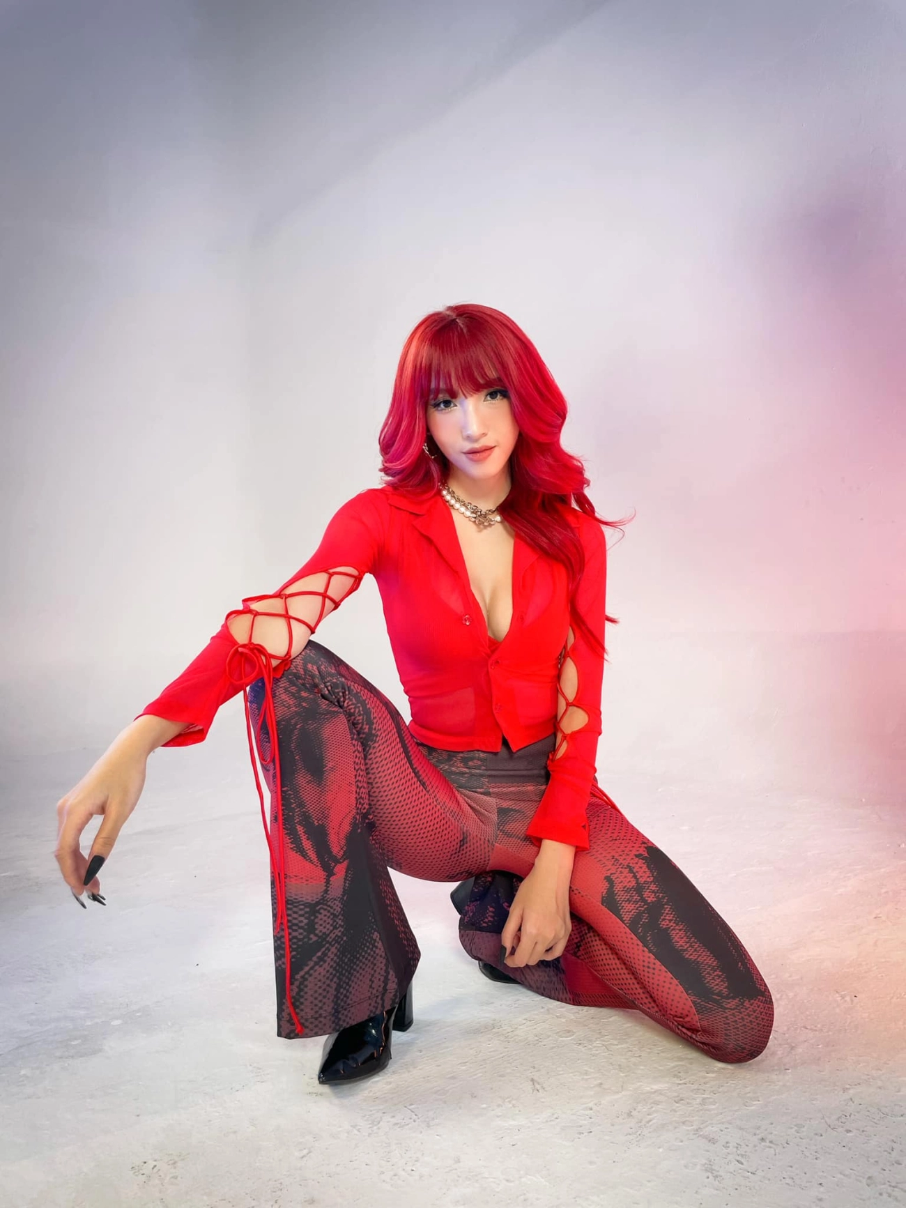 Dàn hotgirl hà thành tụ họp khó rời mắt khỏi chiếc áo của vợ rapper và thiếu gia khách sạn - 21