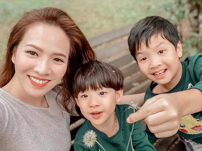 Đan lê bị đánh trong anh có phải đàn ông không đời thực là mẹ 2 con viên mãn - 6