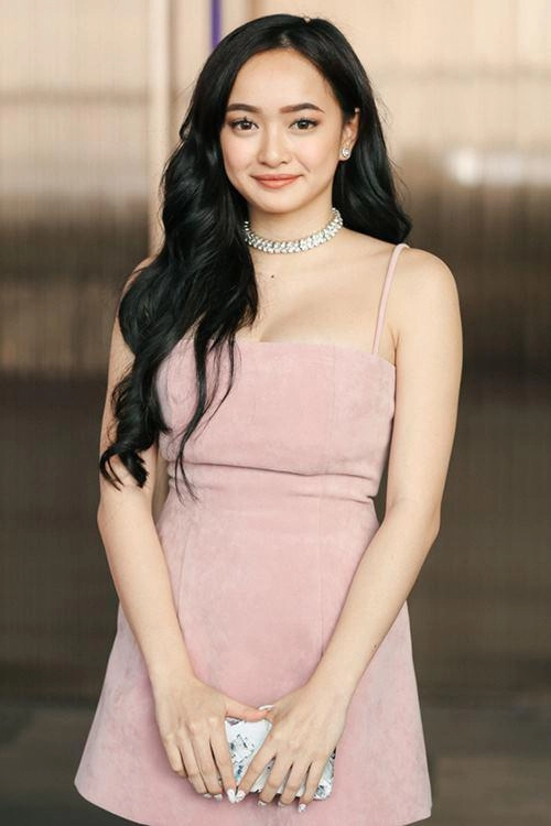 Dáng không chuẩn như người mẫu nhưng độ sexy của các mỹ nhân này giành hết phần thiên hạ - 4