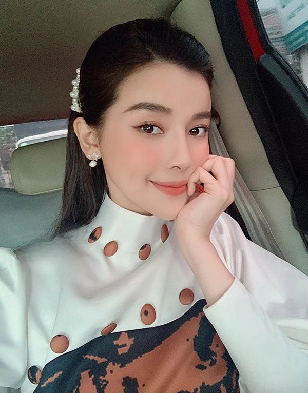 Đanh đá trên phim nhưng ngoài đời cao thái hà lại trẻ đẹp dịu dàng hết phần thiên hạ - 1