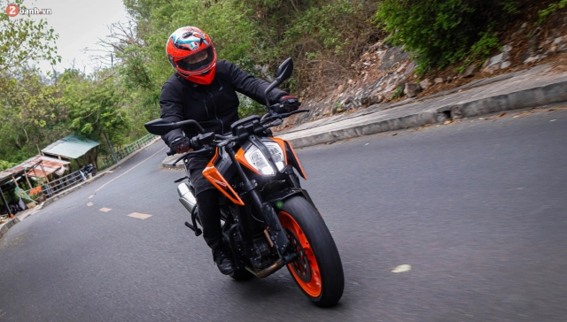 Đánh giá ktm 790 duke - 4 chiếc xe trong 1 thân xác siêu nhẹ - 1