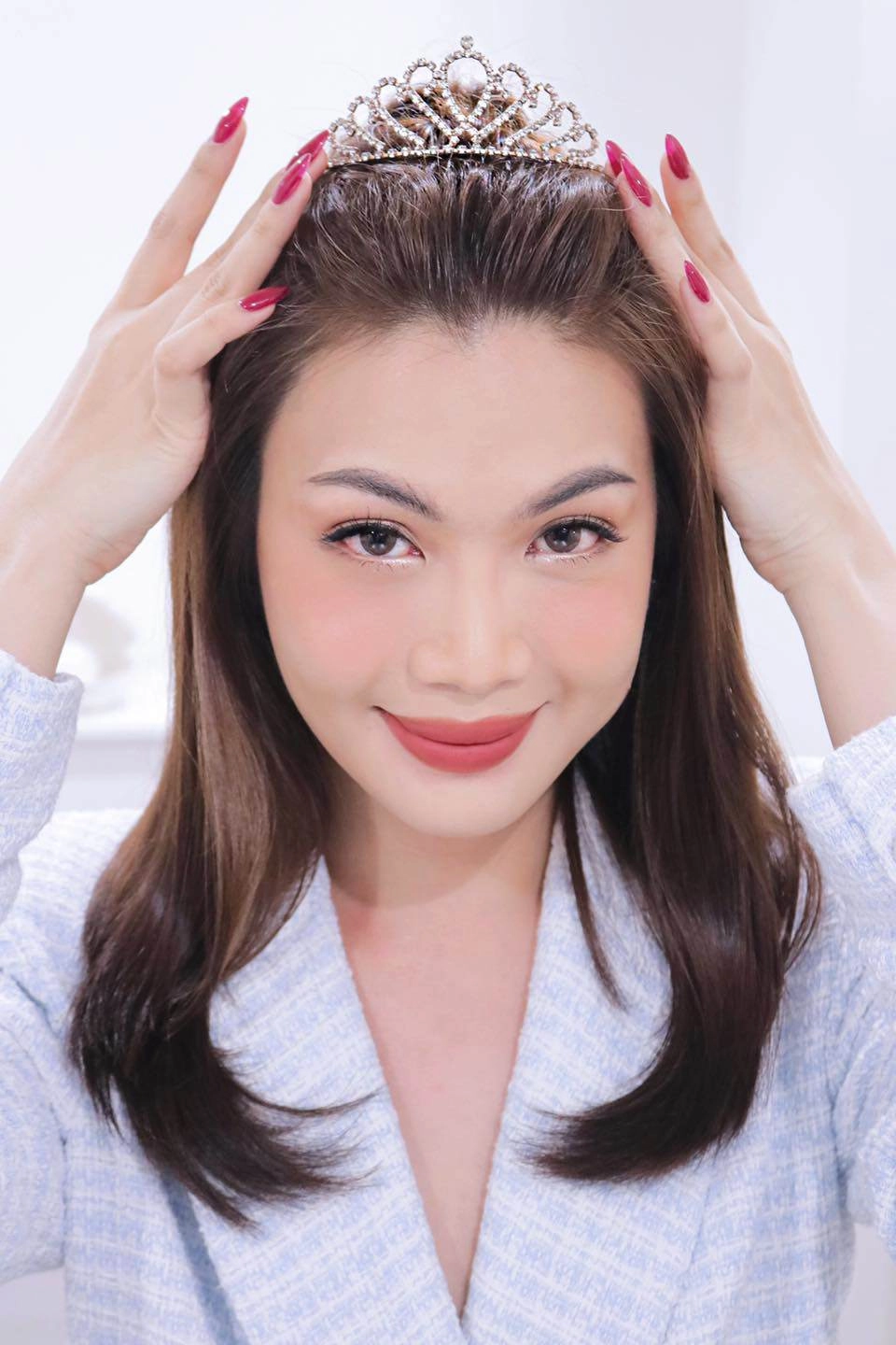 Đào bá lộc mặc style giấu quần xinh như tiểu thư với chiêu làm đẹp đơn giản - 8