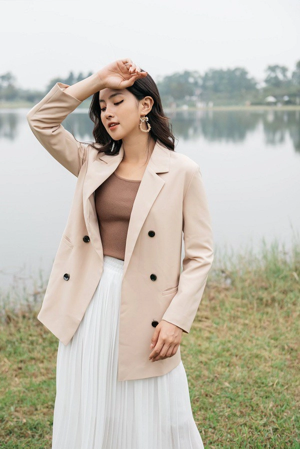 Đây là kiểu áo blazer hội sành điệu đua nhau diện vừa thanh lịch lại chuẩn xu hướng thu đông - 5