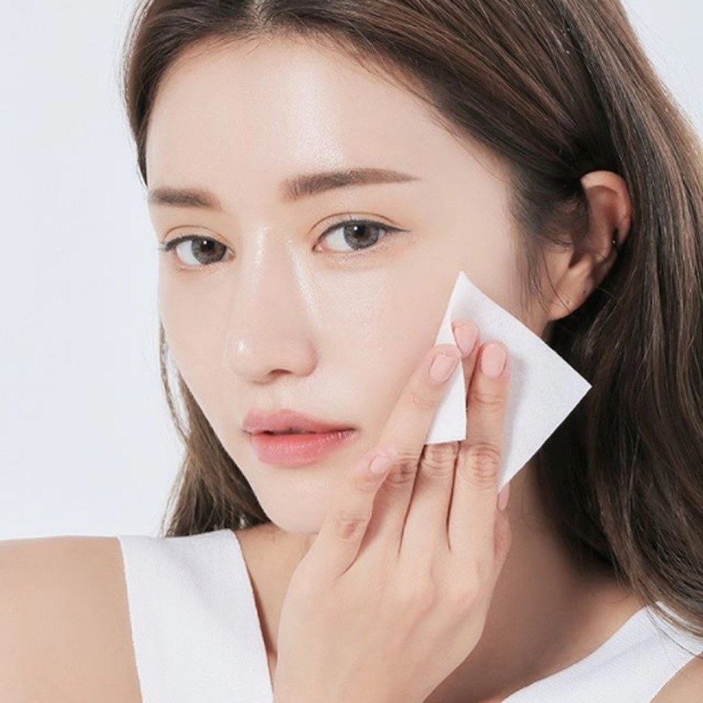 Để da luôn mềm mịn và căng bóng nàng đừng quên những bí quyết dưỡng ẩm mùa đông này - 3