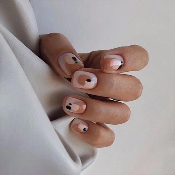 Để dành hết giãn cách đi làm đẹp chị em làm ngay 12 mẫu nail màu nude này - 9