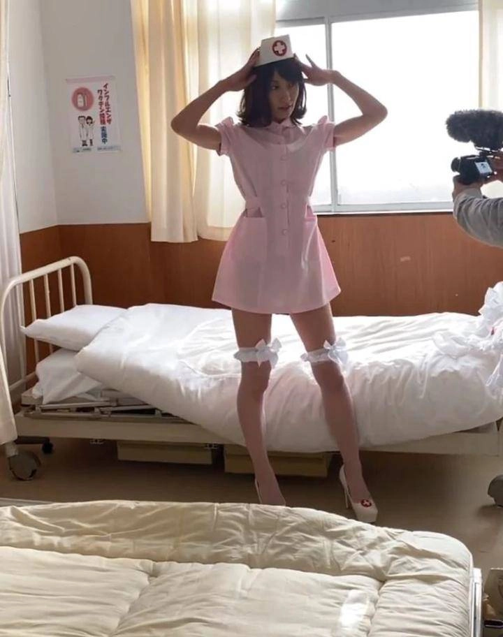 đệ nhất ngực đẹp lấy chồng đẻ 3 con đăng một bức ảnh thấy dấu hiệu bị chồng dày vò - 2