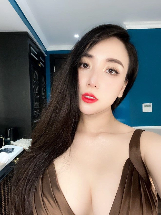 Đẻ xong 2 con vợ khắc việt khoe vóc dáng xứng danh dj nóng bỏng nhất nhì việt nam - 1