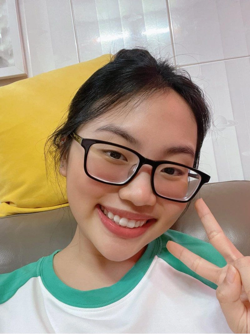 Đến tuổi ngọc thanh tâm uống cả bàn tay vitamin mai ngọc cũng cưng nựng loại viên đẹp tóc - 12