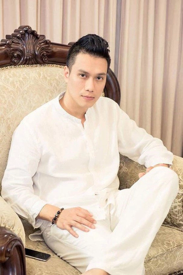 Đẹp trai ngời ngời nhưng nam diễn viên vẫn quyết đập mặt xây lại chỉ vì lý do này - 4